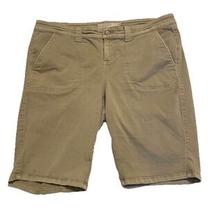 Torrid Shorts Womens 18 Khaki Mid Rise Bermuda Short Beach